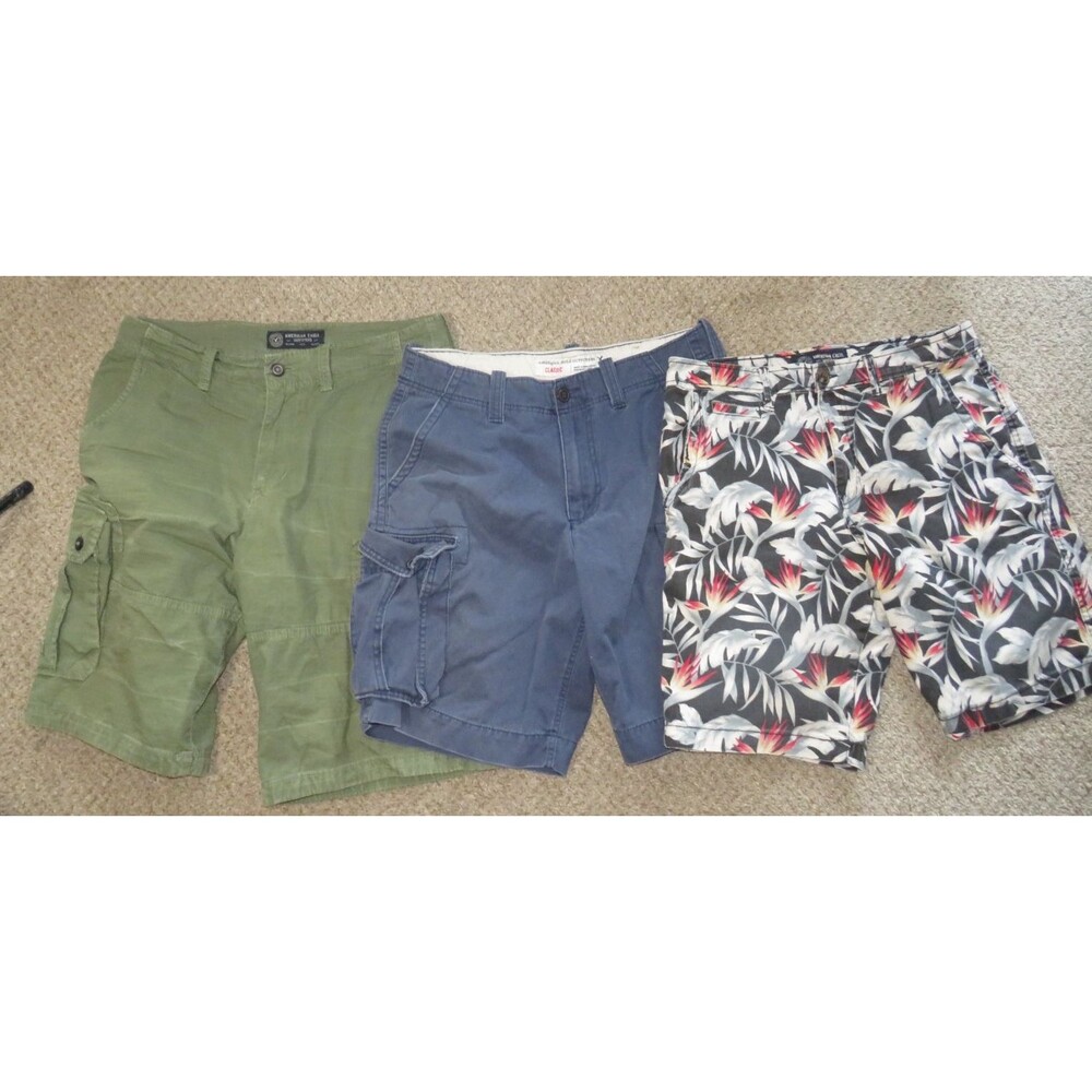 *Lot of 3* American Eagle Men's Shorts - 2 Cargo, 1 Active Flex AOP Size 32